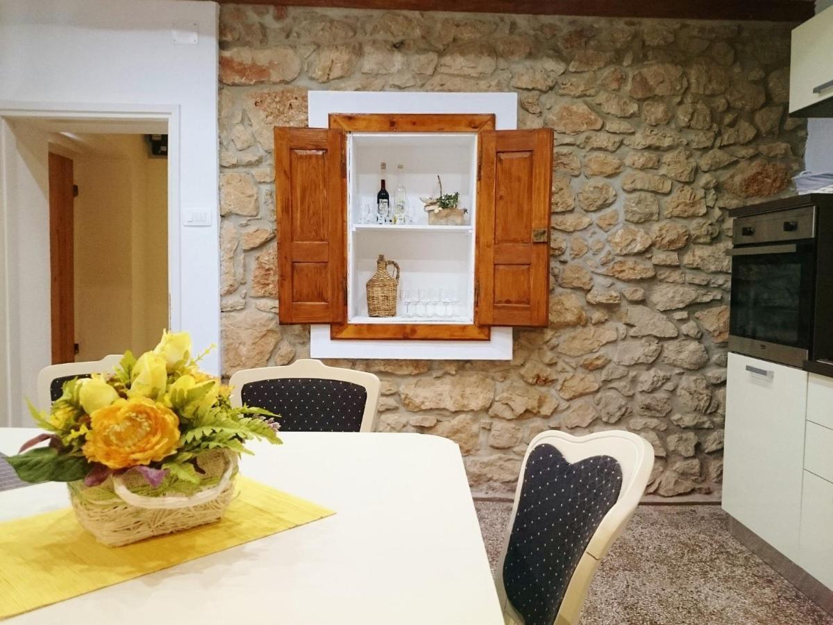Barac Rural Holiday Home Grižane Kültér fotó